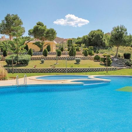 Nice Apartment In Santa Pola With Kitchenette Екстериор снимка