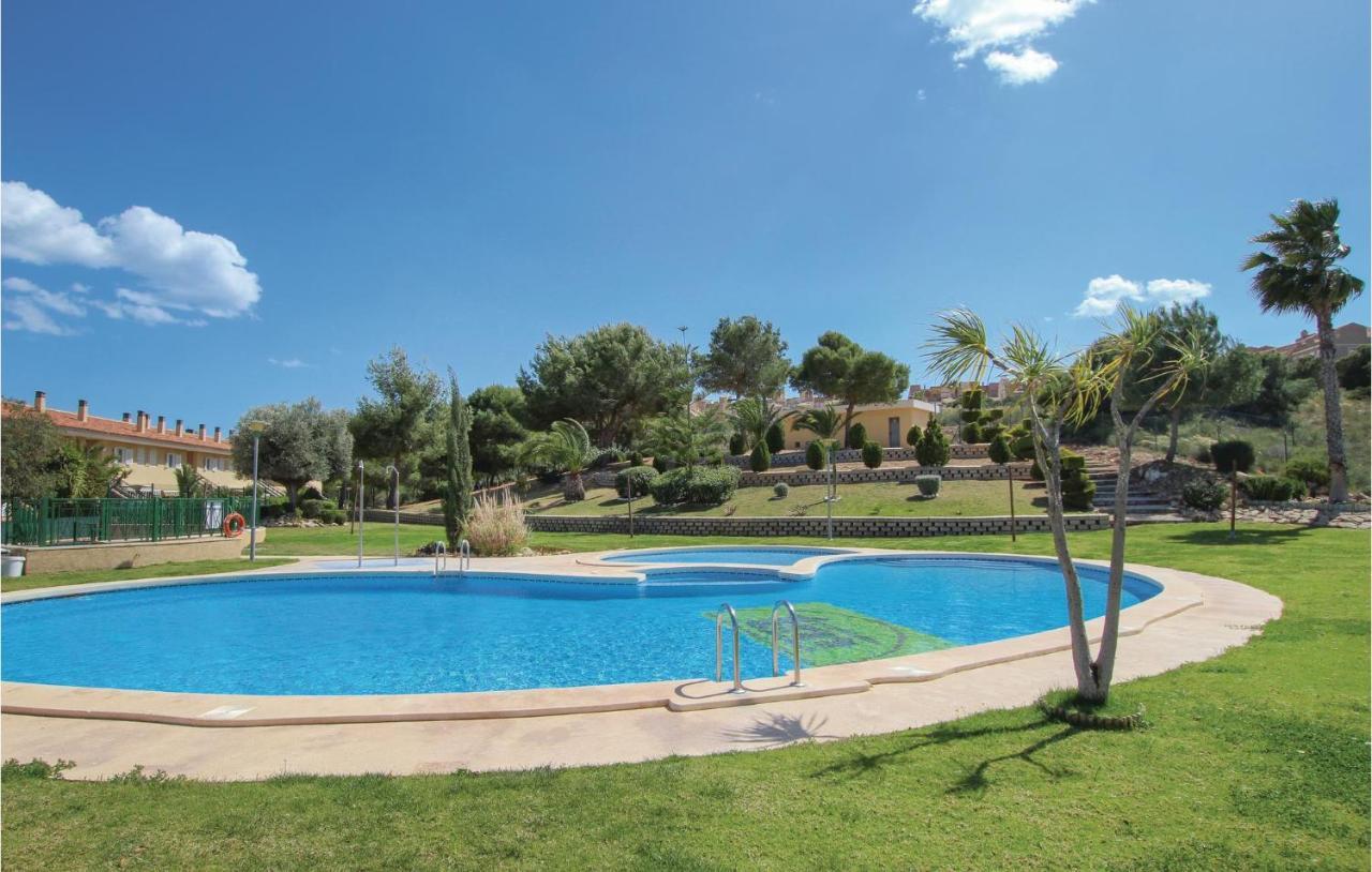 Nice Apartment In Santa Pola With Kitchenette Екстериор снимка