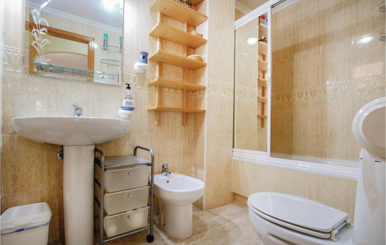 Nice Apartment In Santa Pola With Kitchenette Екстериор снимка