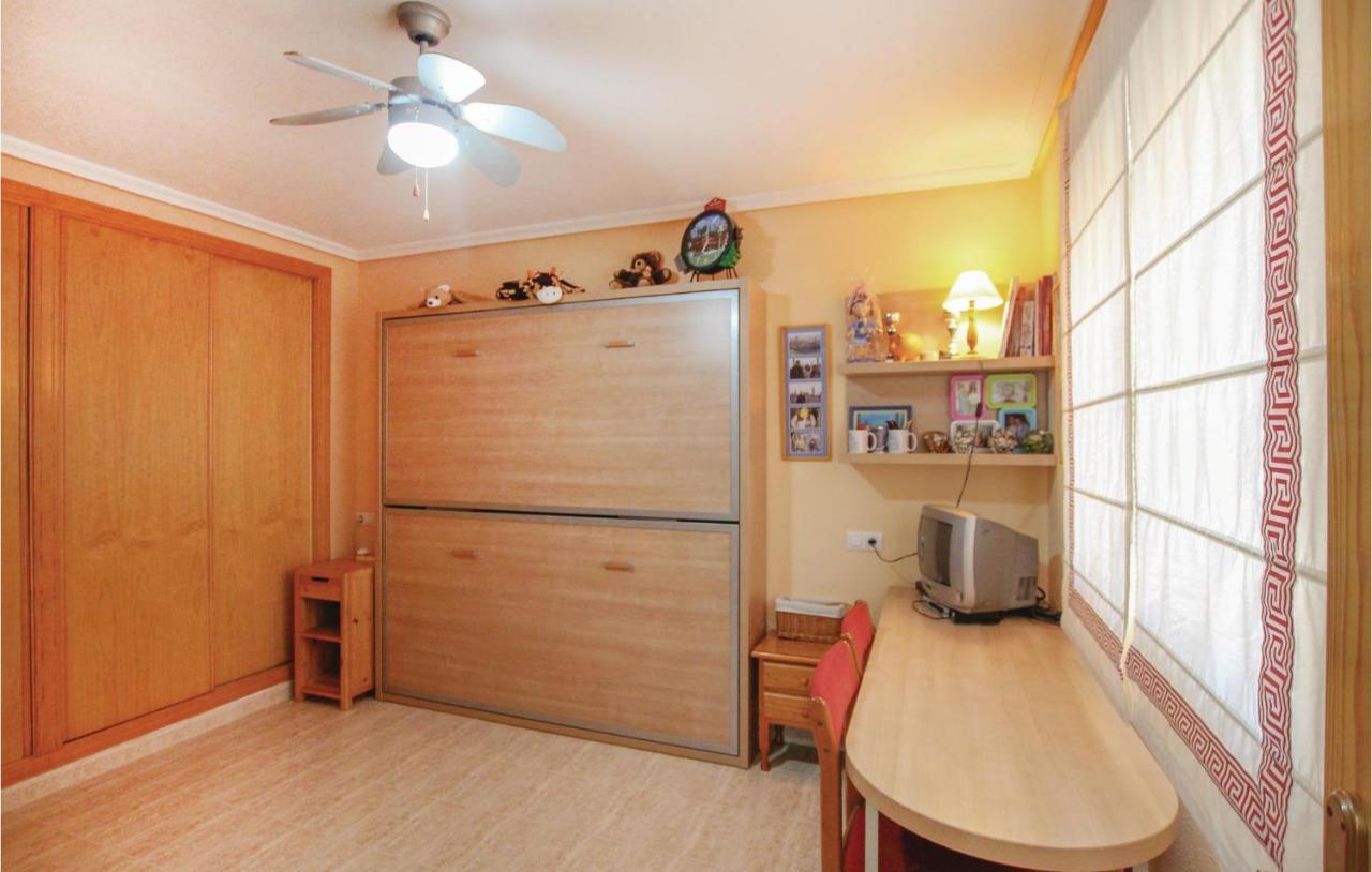 Nice Apartment In Santa Pola With Kitchenette Екстериор снимка