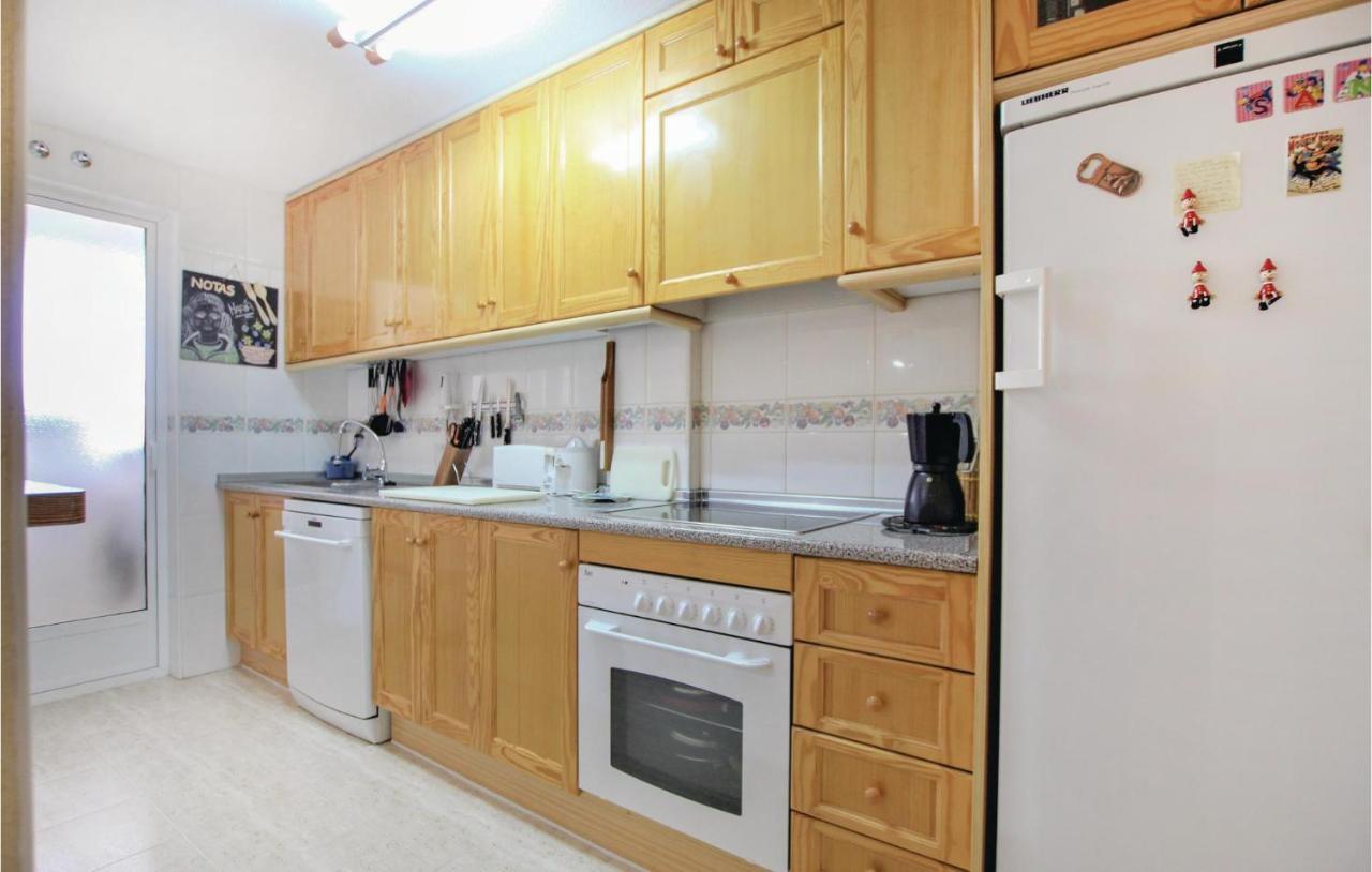 Nice Apartment In Santa Pola With Kitchenette Екстериор снимка